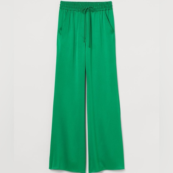 H&M Pants - Kelly Green Glossy Wide-cut Pants Elastic Waist Size 2